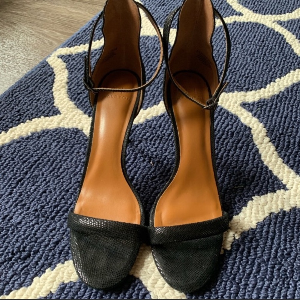 Halston Heritage Black Heels Size 8.5